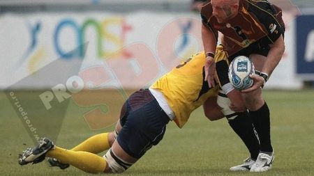 "Lupii", sfâșiați  de "Stade FranÃ§ais"