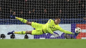 Transfer bombă pentru Ciprian Tătărușanu: pleacă de la AC Milan la o altă echipă legendară a Italiei!