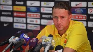 Reghecampf e optimist: "Vom juca în grupele Ligii Campionilor!" Ce spune despre gazonul de pe Național Arena