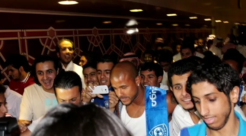 Wesley, primit ca un ZEU la Riad!** SUPER FOTO - Sute de fani l-au așteptat în miez de noapte pe brazilian