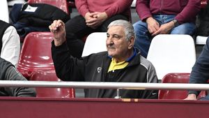 Rică Răducanu NU a venit la Mircea Lucescu. Pe cine a trimis în locul său