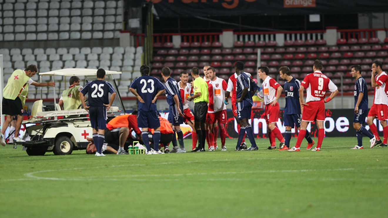 „Câinii"**, spionați de cehi