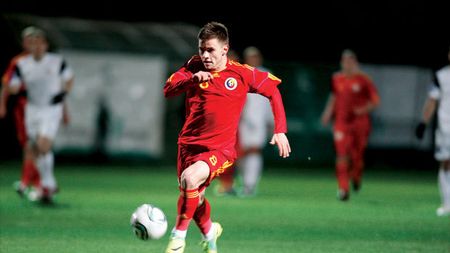 INTERVIU Victor Pițurcă e ÎNCÃ‚NTAT de mezinul lotului:** "Bumba poate fi noul Torje!"