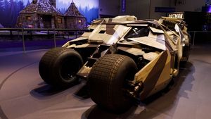 Neymar a dat 1,3 milioane de euro pe mașina lui Batman! Motivul pentru care nu o poate conduce