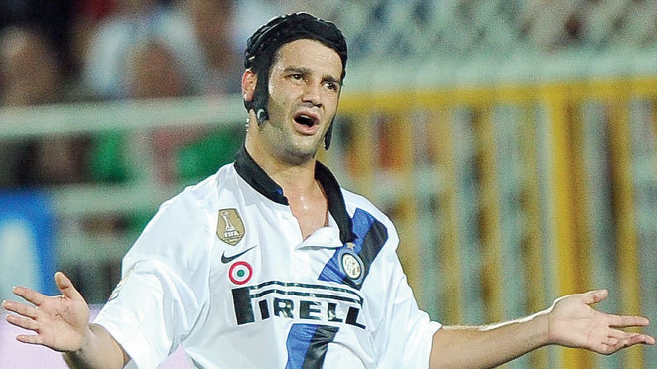 Final? Mesaj emoționant transmis de Cristi Chivu prietenilor: "Durerile sunt prea mari!" O ofertă uriașă l-a pus însă pe gânduri