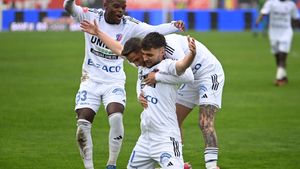 Cum l-a transformat noul antrenor dintr-un fotbalist care e gata să fie dat afară în noua țintă majoră de transfer pentru Gigi Becali: „M-am rugat de el”