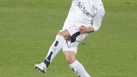 Stefan Radu, pus la zid de presa italiana