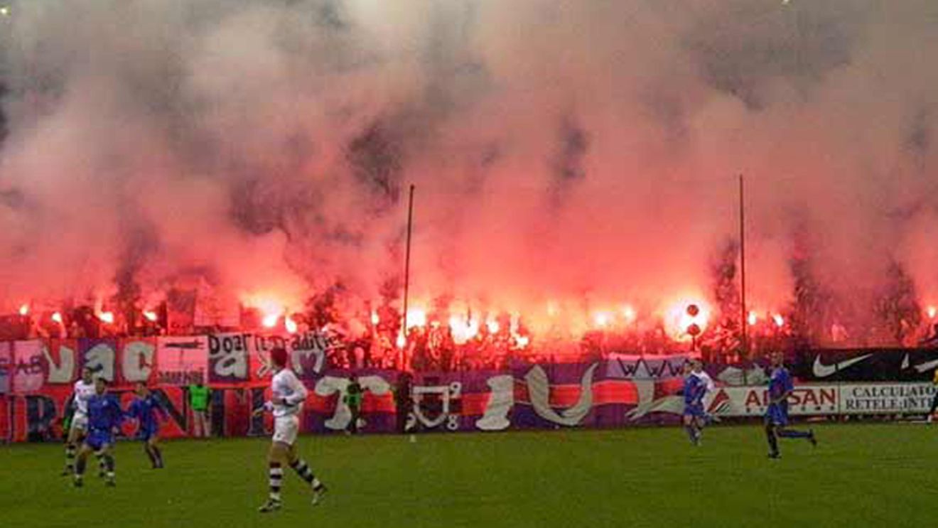 "Fanii vor să introducă torțe la meci! Vor ajunge la pușcărie!"