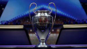 Tragerea la sorți a grupelor Ligii Campionilor | Barcelona și PSG, în grupele "morții"! Noroc pentru Bayern și City, "D-ul" e demnă de Europa League. Tabloul complet + cine l-a întrecut pe Ronaldo în cursa pentru premiul de cel mai bun jucător al sezonului trecut