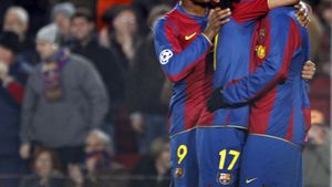 Ronaldinho, înapoi la Barcelona?** Vezi ce spune impresarul lui!