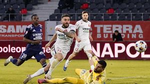 Leo Grozavu s-a despărțit de FC Botoșani! „Mulțumim, Leule!”