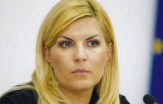 Elena Udrea aruncă bomba. Cine conduce România: Ne-am pus pres...