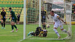 Argeșul lui Neagoe a dat de pământ cu Ceahlăul lui Pustai, în primul meci din play-off pentru piteșteni și este aproape salvată de la retrogradarea din Liga 2