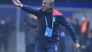 Emil Săndoi a recunoscut superioritatea Universității Craiova, după meciul direct: „Per total, a fost mai bună, dar nu nu înseamnă că n-am avut și noi ocazii”