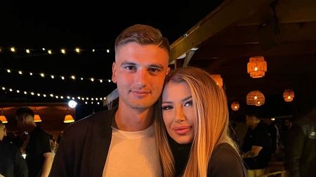 Iubita lui Dragos Nedelcu a încins atmosfera de Crăciun! Anca, ipostază incendiară alături de fotbalistul lui Gică Hagi | FOTO