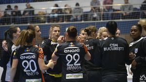 CSM București s-a mișcat mai bine la rugby decât la handbal în această perioadă, raportul transferurilor fiind 11-1! Campioana Europei are confirmate oficial până acum doar 10 handbaliste pentru sezonul următor