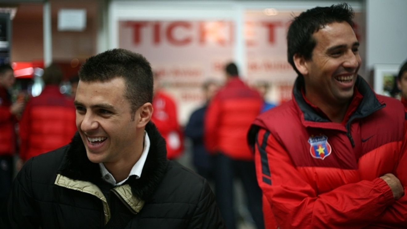 Fanii roș-albaștrilor, nerăbdători să-l vadă pe Moraes:** "La mulți ani, te așteptăm la Steaua!"