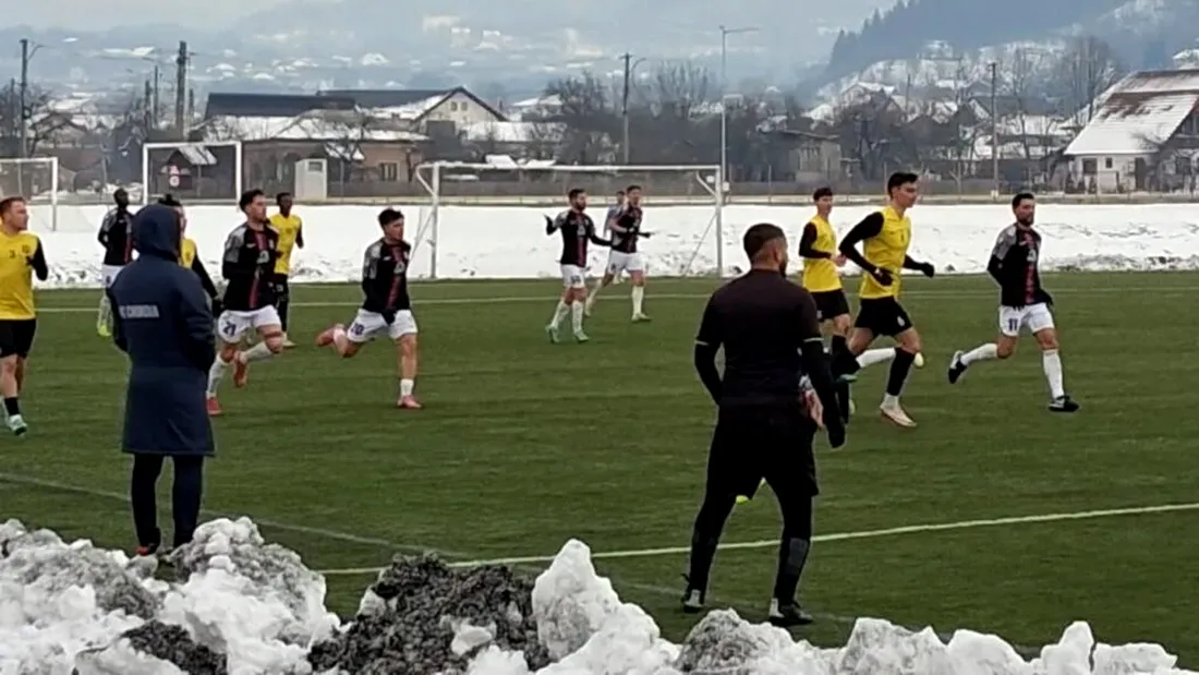 Chindia a fost întoarsă din nou de CS Afumați și a pierdut contra ilfovenilor și în amical. Târgoviștenii au semnat cu un câștigător al Ligii 2 din sezonul trecut