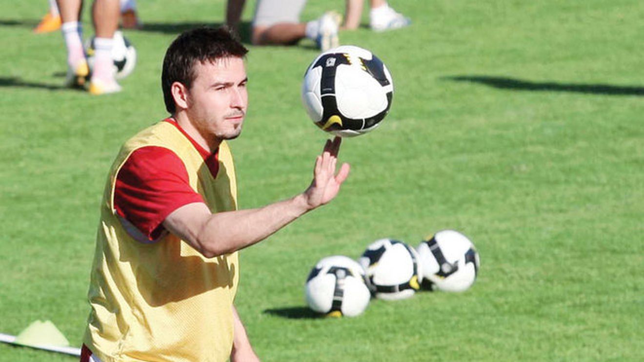 "Motivul ratării titlului e lipsa de valoare"