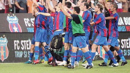 Politica struțului! Piți către jucătorii Stelei: "Să nu vă uitați la TV"