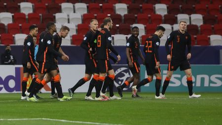 Denis Ciobotariu, ce eroare! Andrei Vlad, învins cu o lovitură de cap a gigantului Perr Schuurs | FOTO