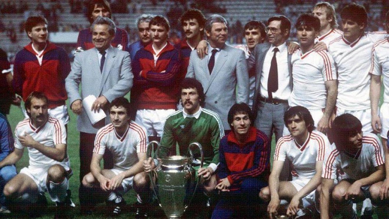 35 de ani de la câștigarea Cupei Campionilor Europeni | Cum arată acum fotbaliștii Stelei care au învins Barcelona la Sevilla | FOTO