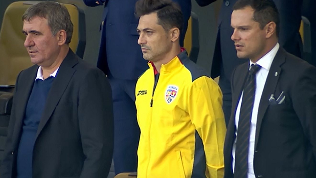 FOTO | Hagi, din nou pe stadion la un meci al naționalei! "Regele" a venit să-i vadă la lucru pe tricolorii lui Contra