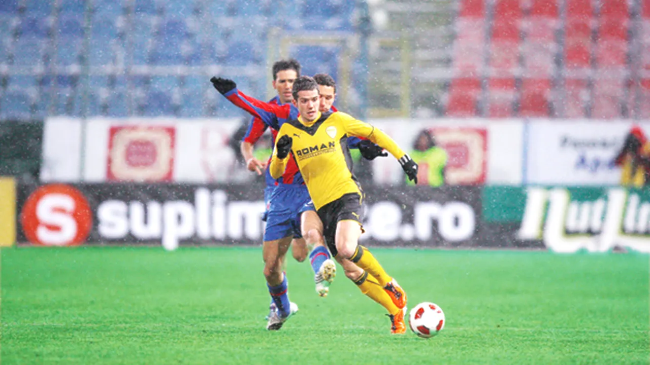 A fost trimis de Răzvan Lucescu în Liga a III-a, iar acum se bat pe el Dinamo și Steaua!
