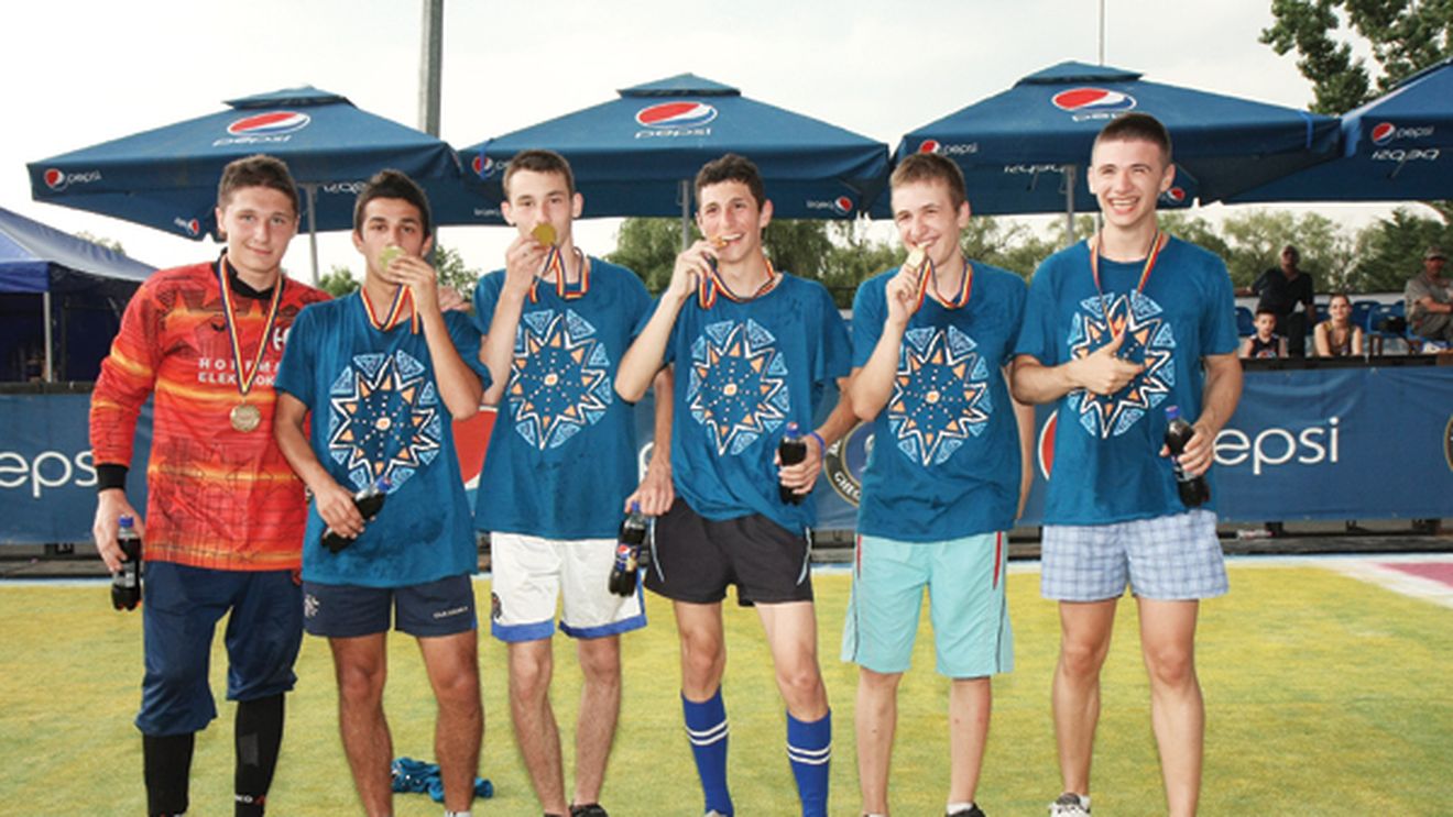 Black Boys în fața "Regelui"!