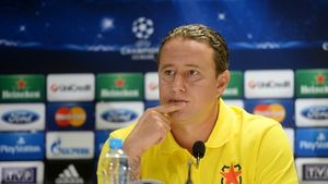 Reghe îi ironizează pe rivalii de la Dinamo: "Nu are rost să țin conferințe de presă, Mulțescu vorbește mai mult de Steaua"