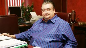 Iancu: „Mititelu mi-a promis bani sezonul trecut" / Mititelu: "Mi-e silă de Iancu"