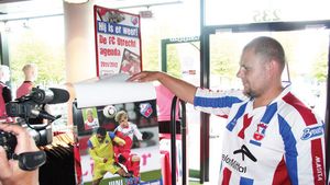 Trei suporteri ai Oțelului l-au vizitat pe Neșu și au primit vești excelente:** "Își simte toracele și își mișcă mâna stângă"