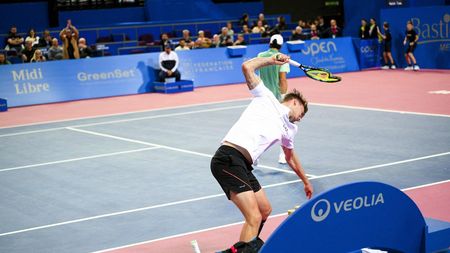 Moment istoric în tenis: Alexander Bublik a rupt, de nervi, trei rachete în doar 30 de secunde! | VIDEO