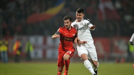 "Nu m-am îngrășat foarte mult!" Budescu a revenit din China și e aproape de Liga 1. Cum a comentat ofertele de la Astra și Dinamo