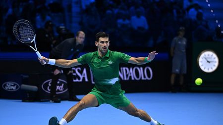 Scandal provocat de Novak Djokovic la Australian Open! Sârbul s-a enervat în timpul meciului și s-a răstit la arbitru: „E beat mort! Scoate-l din arenă”