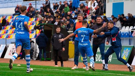 Dorin Goian, șocant după ce căpitanul echipei sale, beat la volan, a intrat într-un stâlp de lângă o trecere de pietoni: ”Cine n-a greșit când a fost tânăr?” Reacția conducerii clubului din Suceava