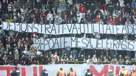 Rapidiștii sunt indignați:** "E orb observatorul?"