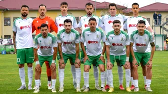 Cosmin Stan nu mai vorbește nici înainte de meciurile Dumbrăviței! Managerul Florin Macavei speră într-o evitare in extremis a retrogradării directe: ”Din mârțoagă să devenim armăsarul cel puternic!”