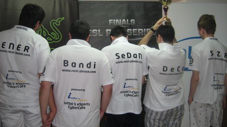 S-au tras grupele Intel Extreme Masters!