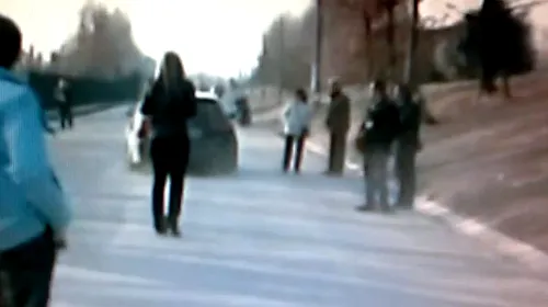 VIDEO** Ibrahimovic a fost la un pas să-i facă pedichiura unei femei cu roțile mașinii! :) Poliția vrea să-l cerceteze pentru părăsirea locului accidentului