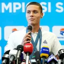 David Popovici a părăsit România. În ce țară s-a dus să înoate campionul olimpic