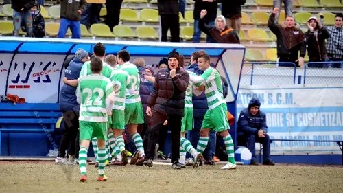Jandarmii i-au întocmit dosar penal** unui suporter care a încercat să intre la meciul FCM Târgu Mureș - Voința Sibiu