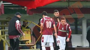 "Noul Ghioane":** "Mi-au tremurat genunchii când am intrat pe teren! Vreau să ajung la BarÃ§a!"