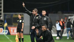 Petrolul și-a adus antrenor cu 81 de selecții la națională. Cine îl înlocuiește pe Adrian Mutu. OFICIAL