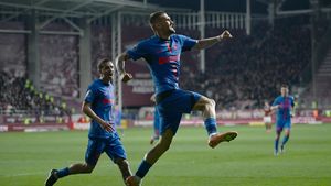 „Am fost într-o criză mentală!”. Ce a spus Daniel Bîrligea și despre arbitrajul pro-FCSB din meciul cu Rapid