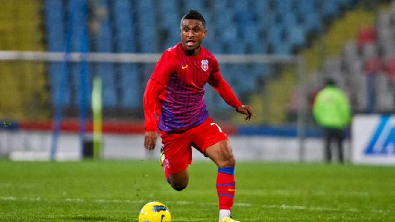 Tatu, luat peste picior de suporteri în fața celui mai mare fan al său:** "'Nea Gigi, mare fotbalist e ăsta"