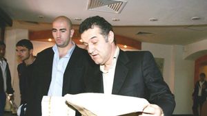 Becali câștigă războiul cu Poli:** "cazul Valiza" rămâne închis!