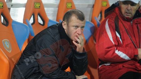 Dorinel neagă tentativa de boicot a elevilor lui:** "S-a exagerat, au avut o atitudine bună azi" Ce zice despre arbitrajul lui Istvan Kovacs