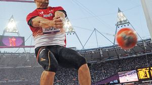 Sângele bănățean îi clocotește în vene lui Koji Murofushi:** "Jumătate din bronzul meu e al României!"