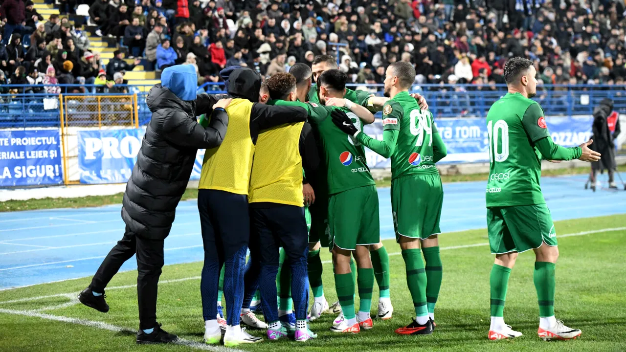 Poli Iași - Farul 2-3, în etapa a 18-a din Superliga. Echipa lui Hagi a tremurat până la ultima fază, deși a condus cu 3-0 la pauză. Campioana s-a apropiat din nou de zona play-off